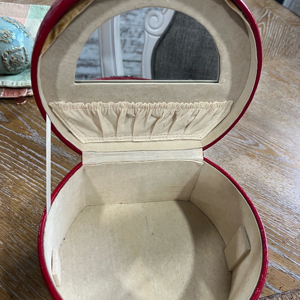 Jewelry Box/Carrier